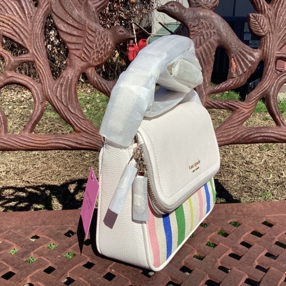 NWT kate spade Matching Set Run Around Stripe Bag & Bradley Breezy Strip… - Picture 4 of 12